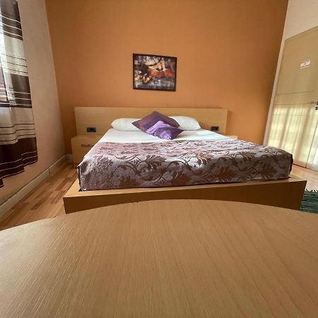 Algo Hotel Tiranë Ngoại thất bức ảnh